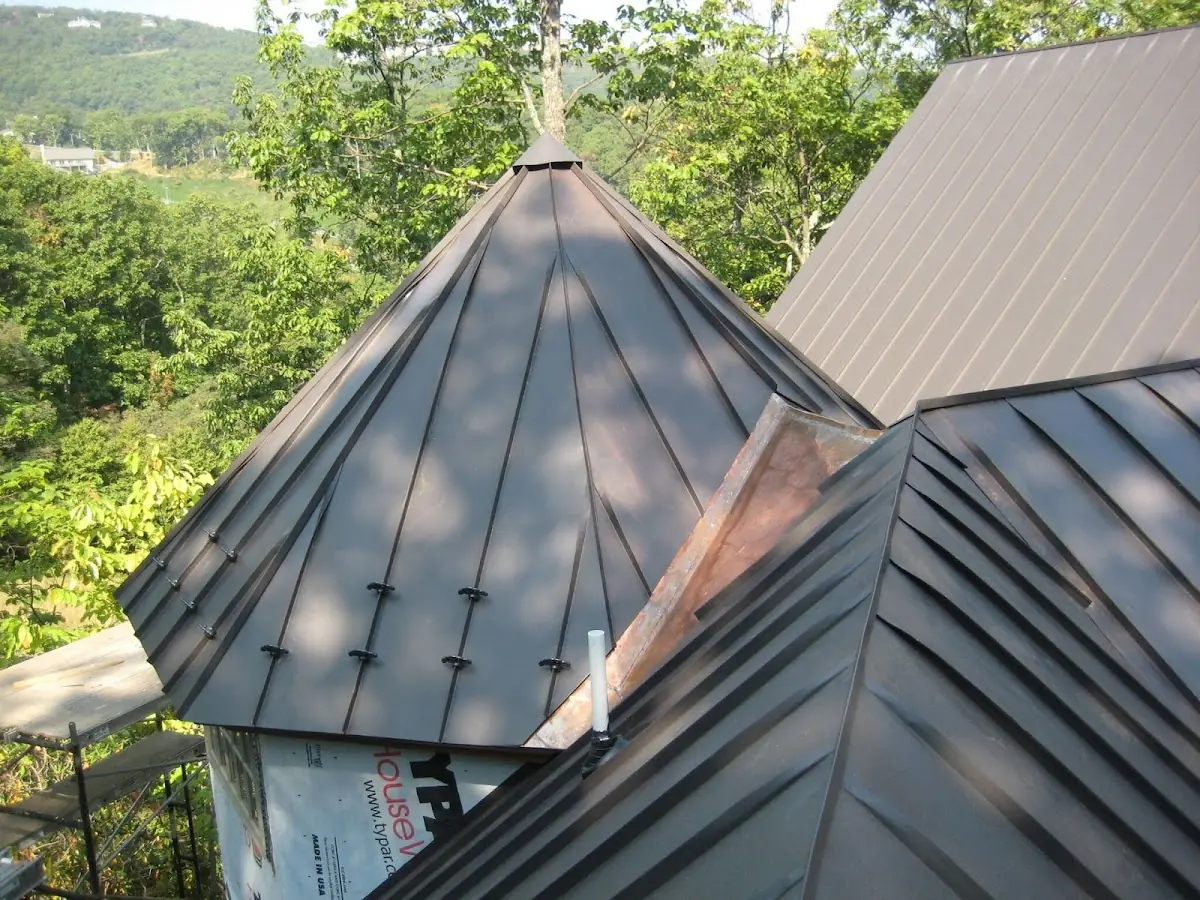 Professional Shingle Replacement & Repair by Craftsman Roofing in Burnham Woods